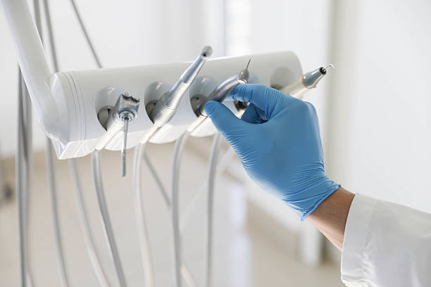 Professional Teeth Cleaning And Checkup technician working in Clifton, IL